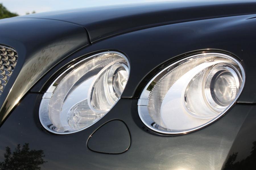 Bentley Continental GTC Speed 2010 года  (фото 64 из 70)